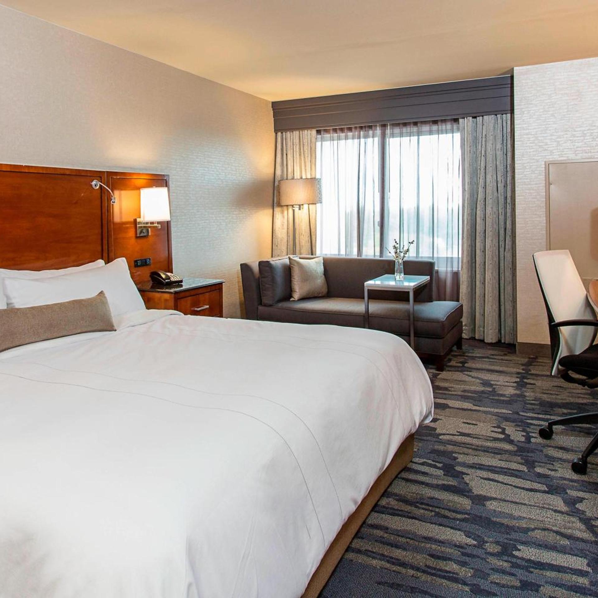 Room, King Bed, High Floor, Concierge Level