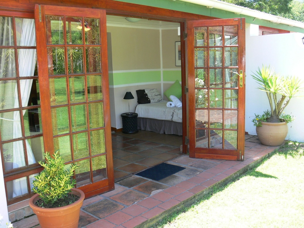 Orange-Ville Guesthouse 2/50