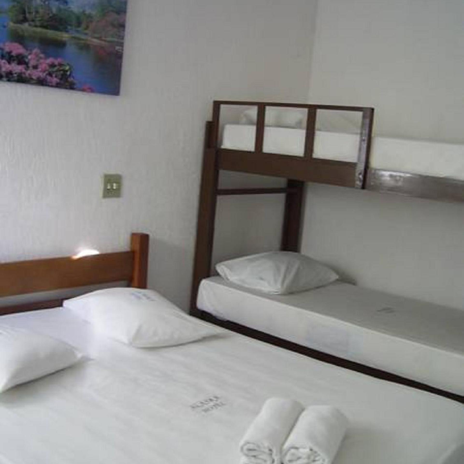 Hotel Alaska 11/50