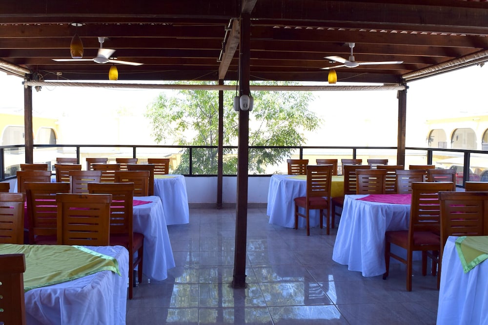 Hotel San Ignacio Inn 34/40