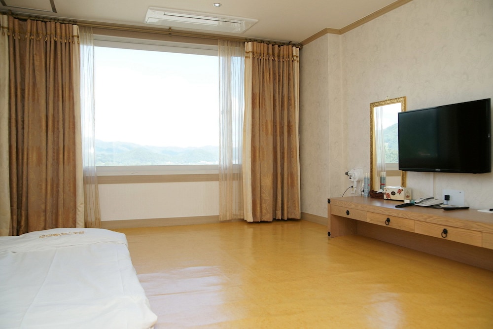 Hotel Bears 23/46