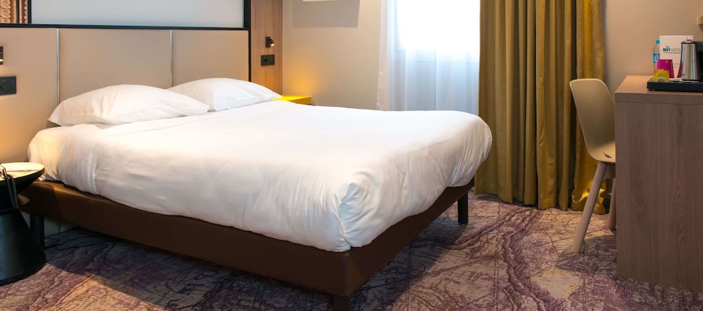 Brit Hotel Le Kerhuon 17/71