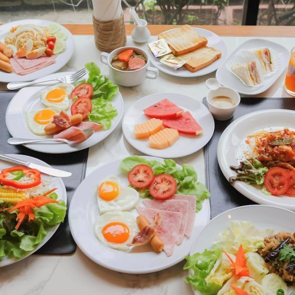 Laemtong Hotel Serviced Apartment 41/53