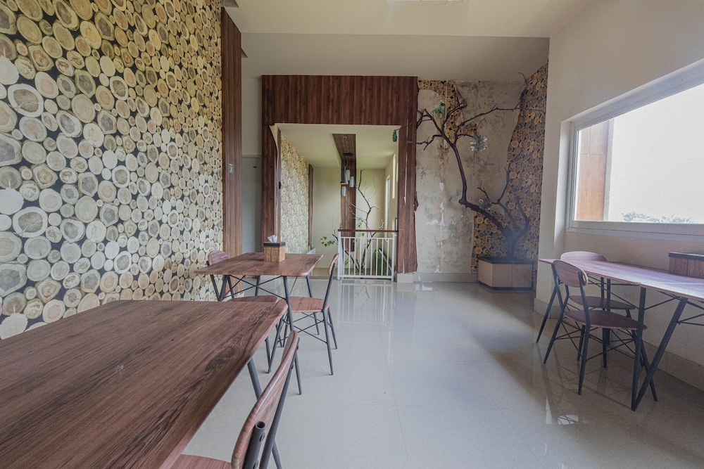 OYO 683 Jepun Guesthouse 11/22