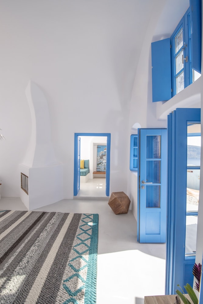 Anemi House & Villas 74/100