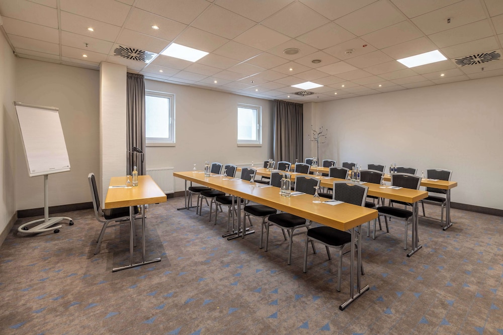 NYX Hotel Erfurt by Leonardo Hotels 65/72