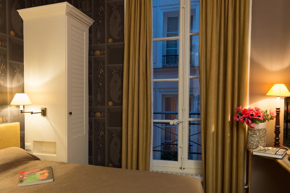HOTEL DU DANUBE SAINT GERMAIN 31/68