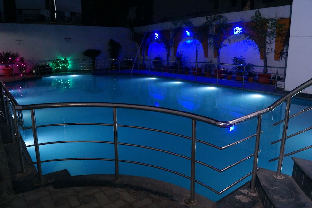 Hotel Sagar Iinternational 22/42
