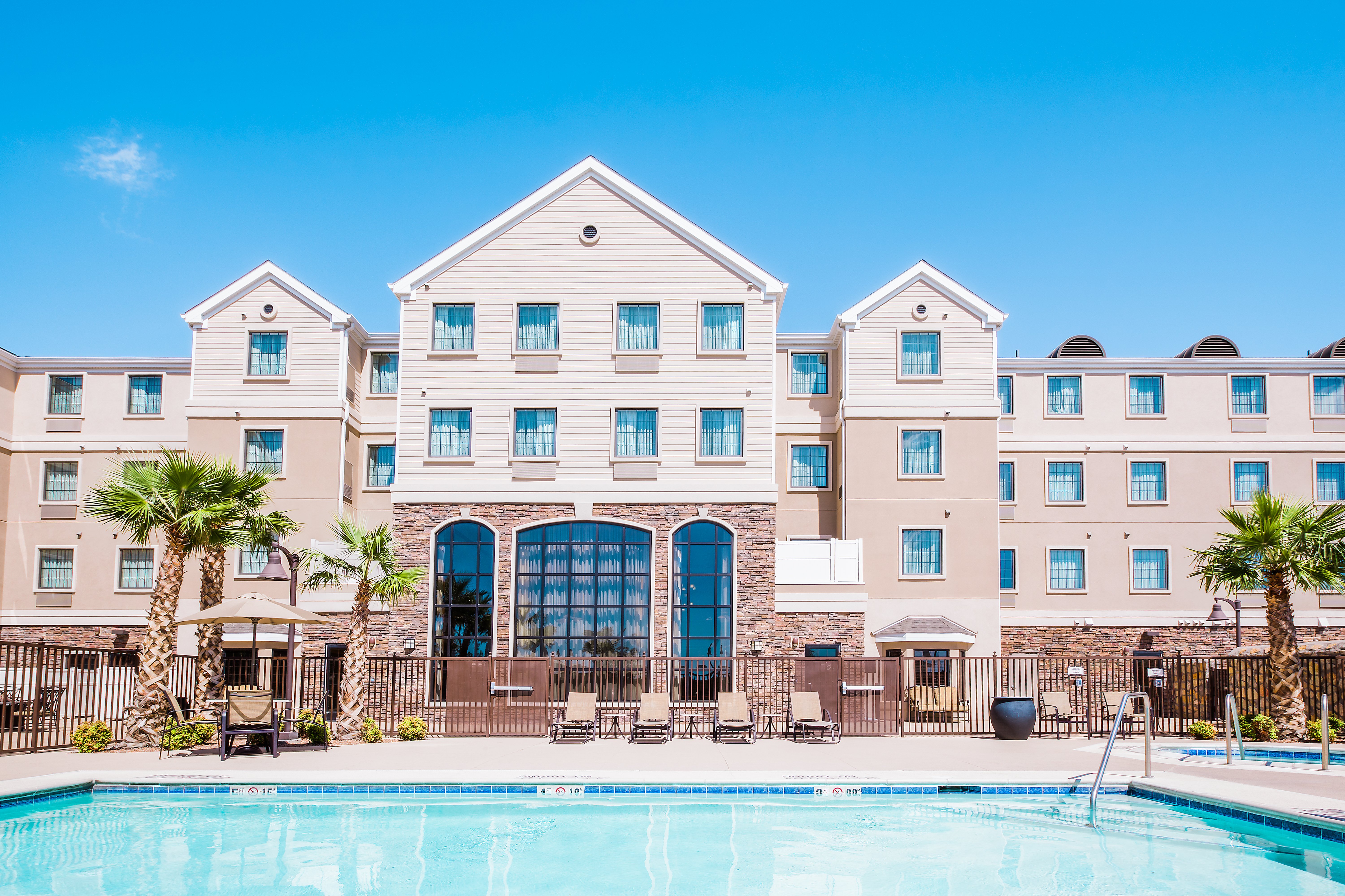 Staybridge Suites El Paso Airport Area 4/24