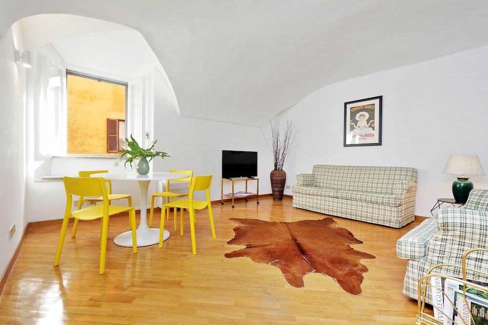 Clementina Charme - My Extra Home 17/31