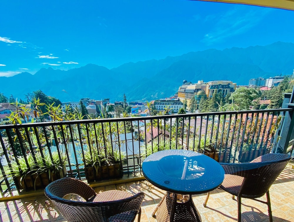 Sapa Panorama Hotel 65/70