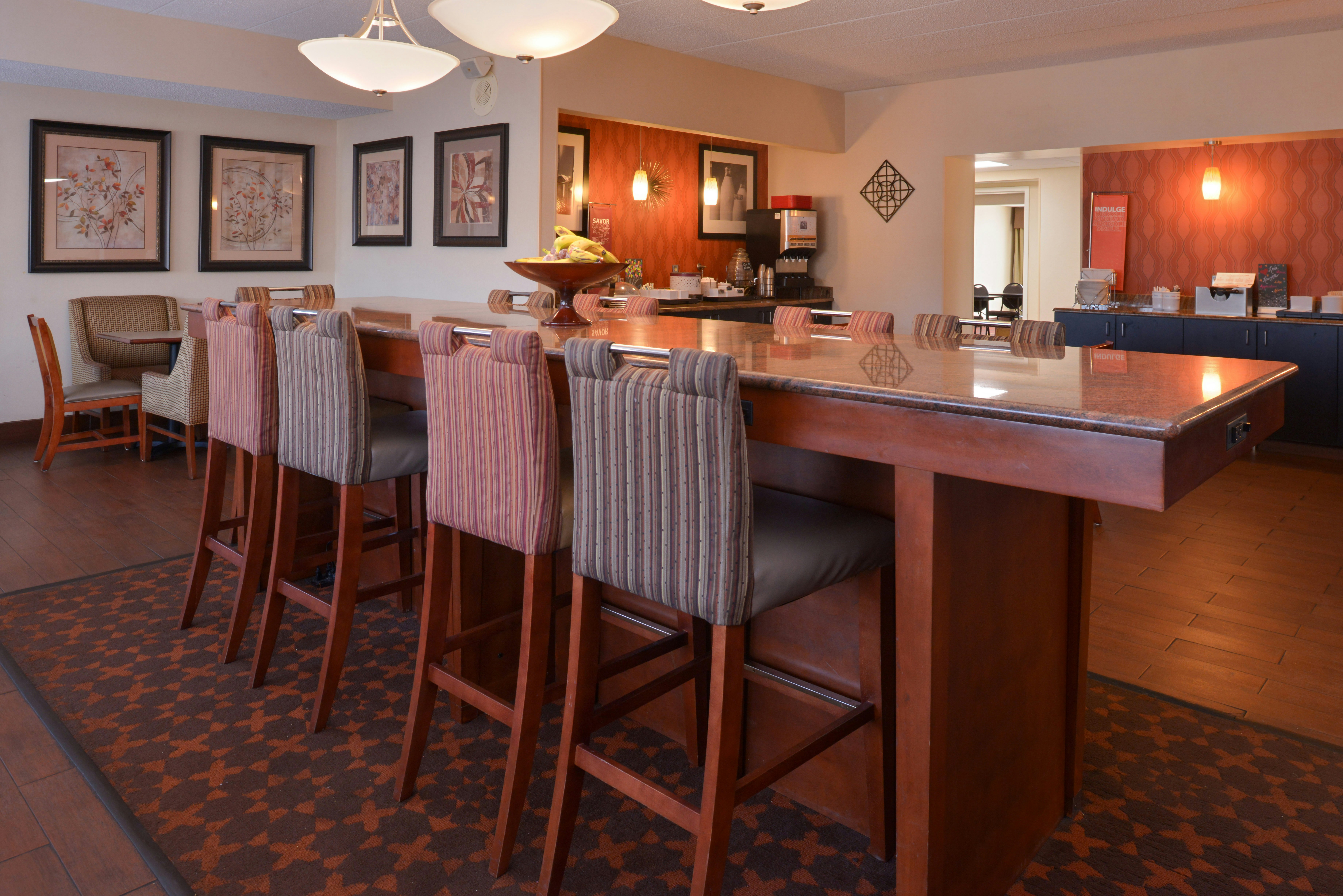Hampton Inn Columbus East 50/61