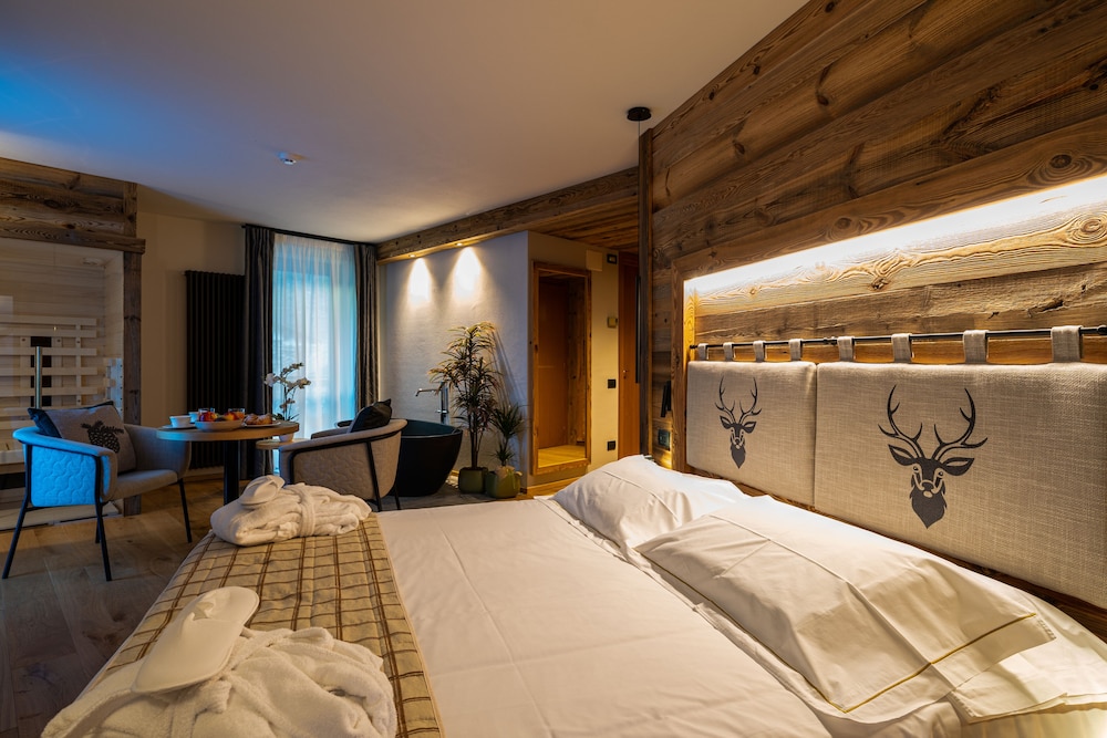 Deluxe, Suite, Double Bed, Sauna، Hotel Lo Scoiattolo 4/8
