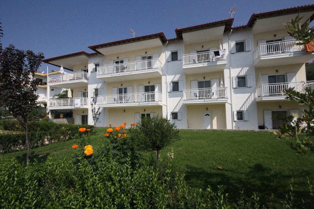 Pavloudis Apartments 2/50