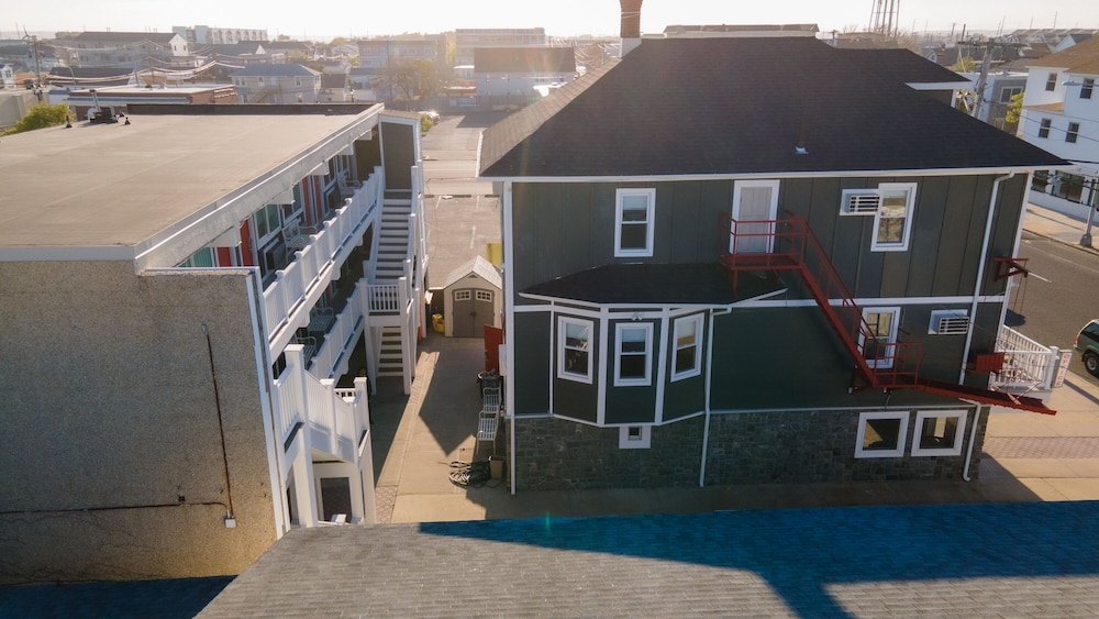 Seaside Sands Inn 49/63