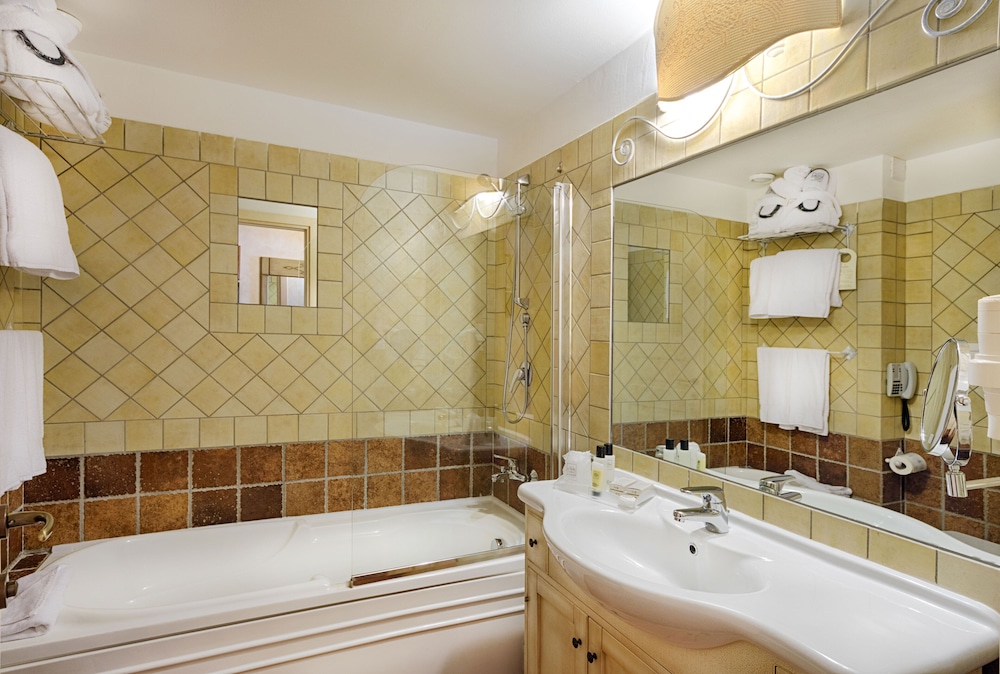 Colonna Resort 68/69