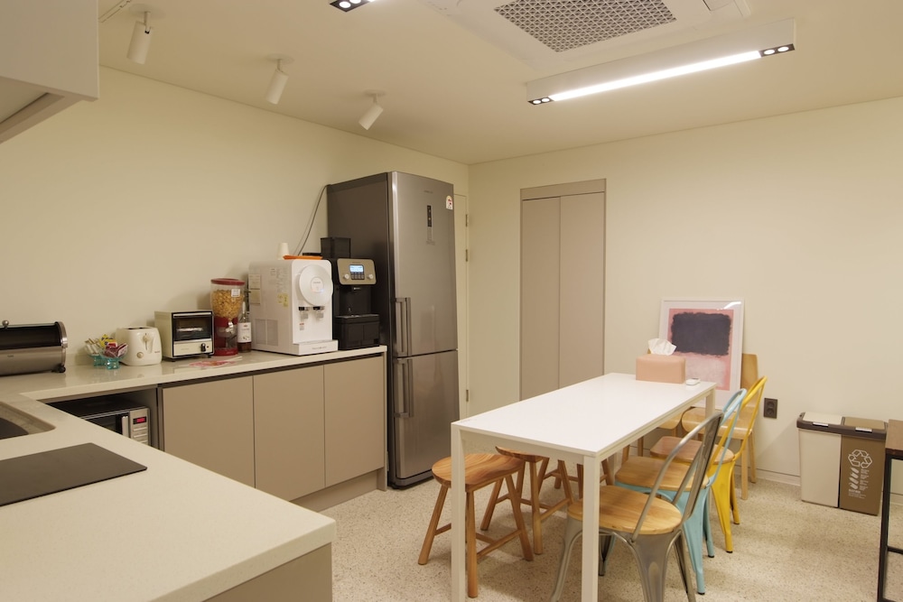 DW Stay Hongdae 31/40