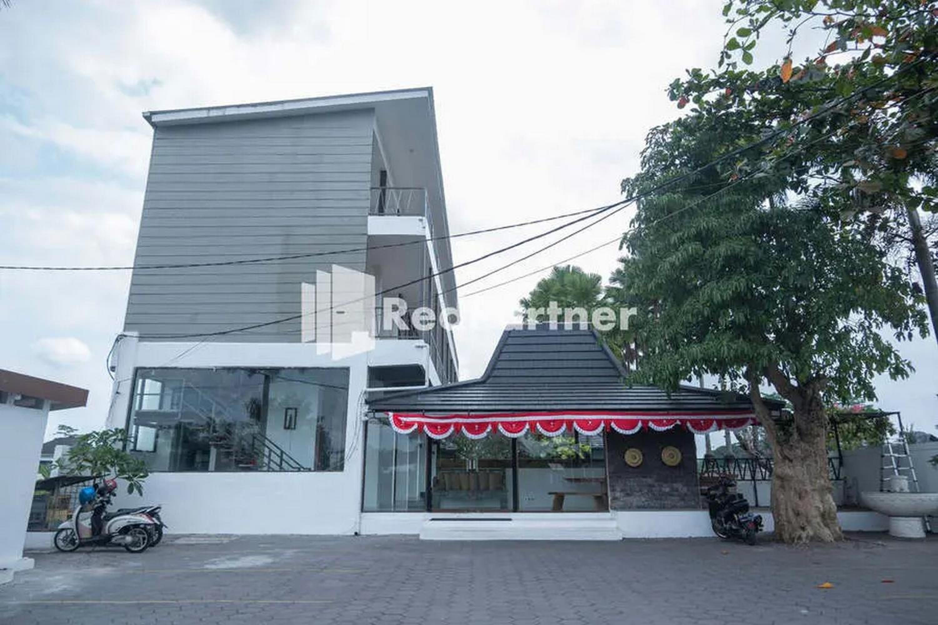 SAWAH JOGLO BOUTIQUE VILLAS AND RESTO 44/55