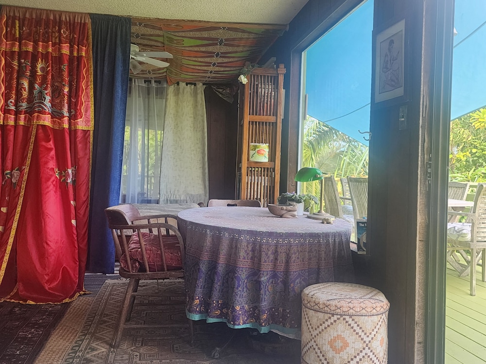 Ma'ukele Lodge 7/50