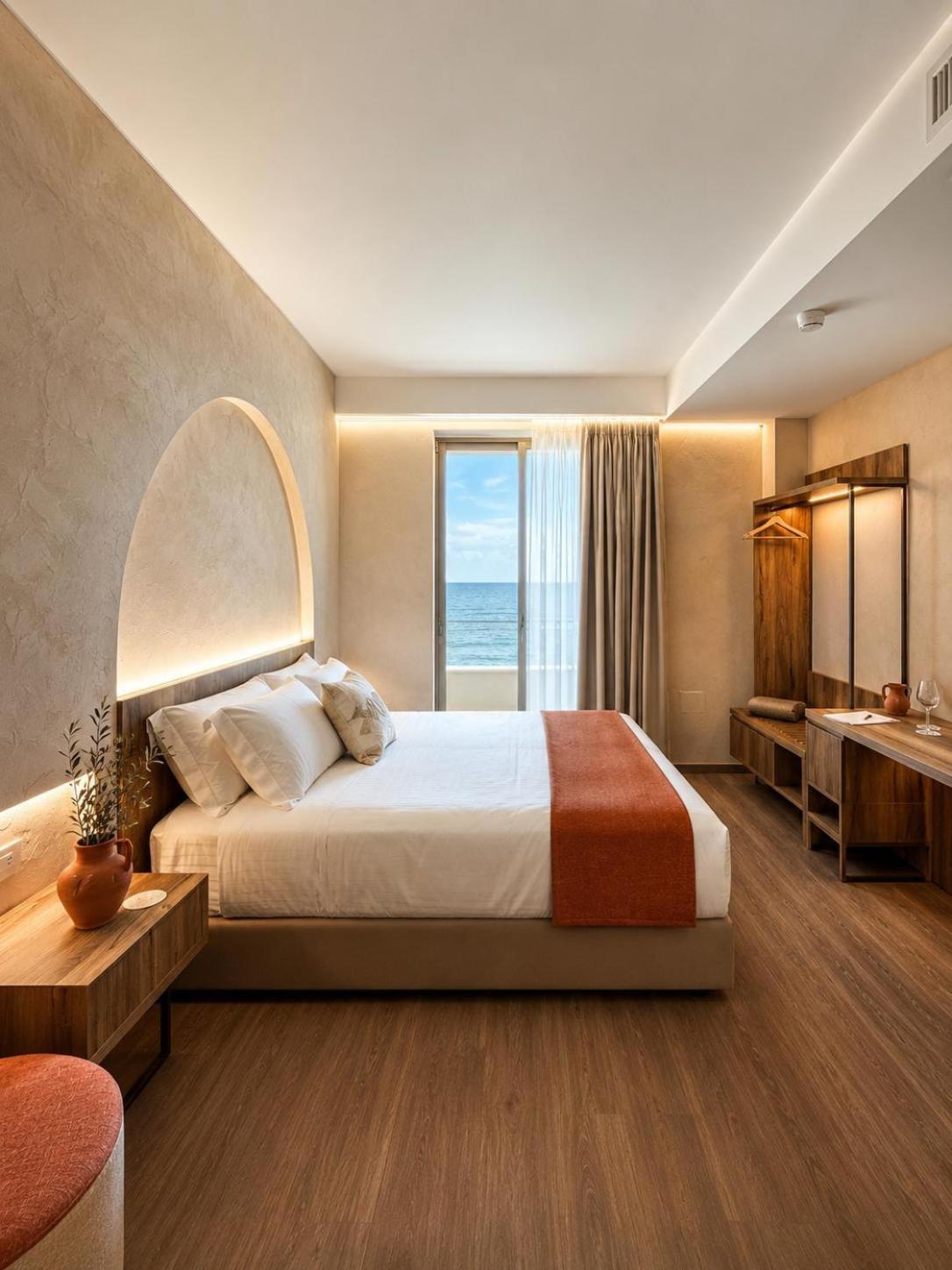 غرفة بسرير مزدوج بإطلالة على البحر، Hotel Mediterraneo Mhm 6/8