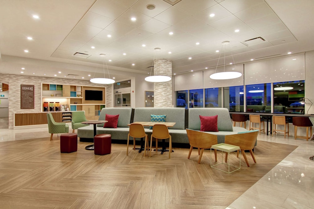 Home2 Suites By Hilton Montreal Dorval 54/68