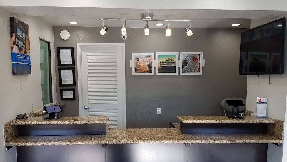 Studio6 Fairfield, CA - Napa Valley 9/57