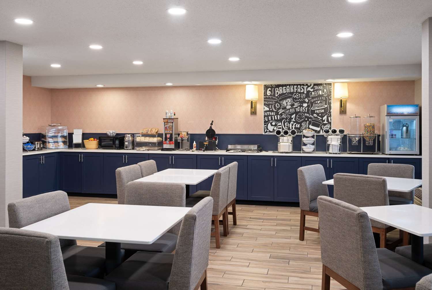 AmericInn by Wyndham Casper Event Center Area 47/55
