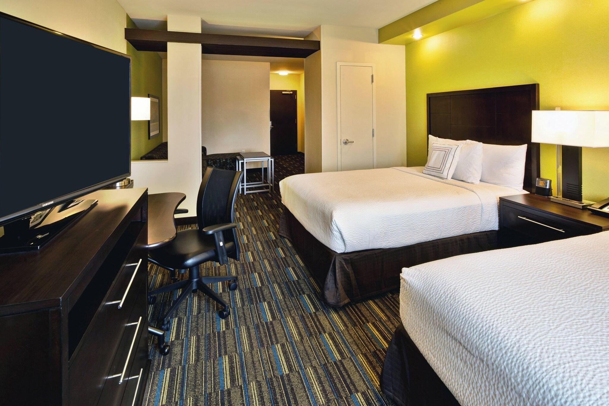 جناح تنفيذي بسريرين كوين مع أريكة، Fairfield Inn Suites By Marriott Austin Northwest Research Blvd 2/3