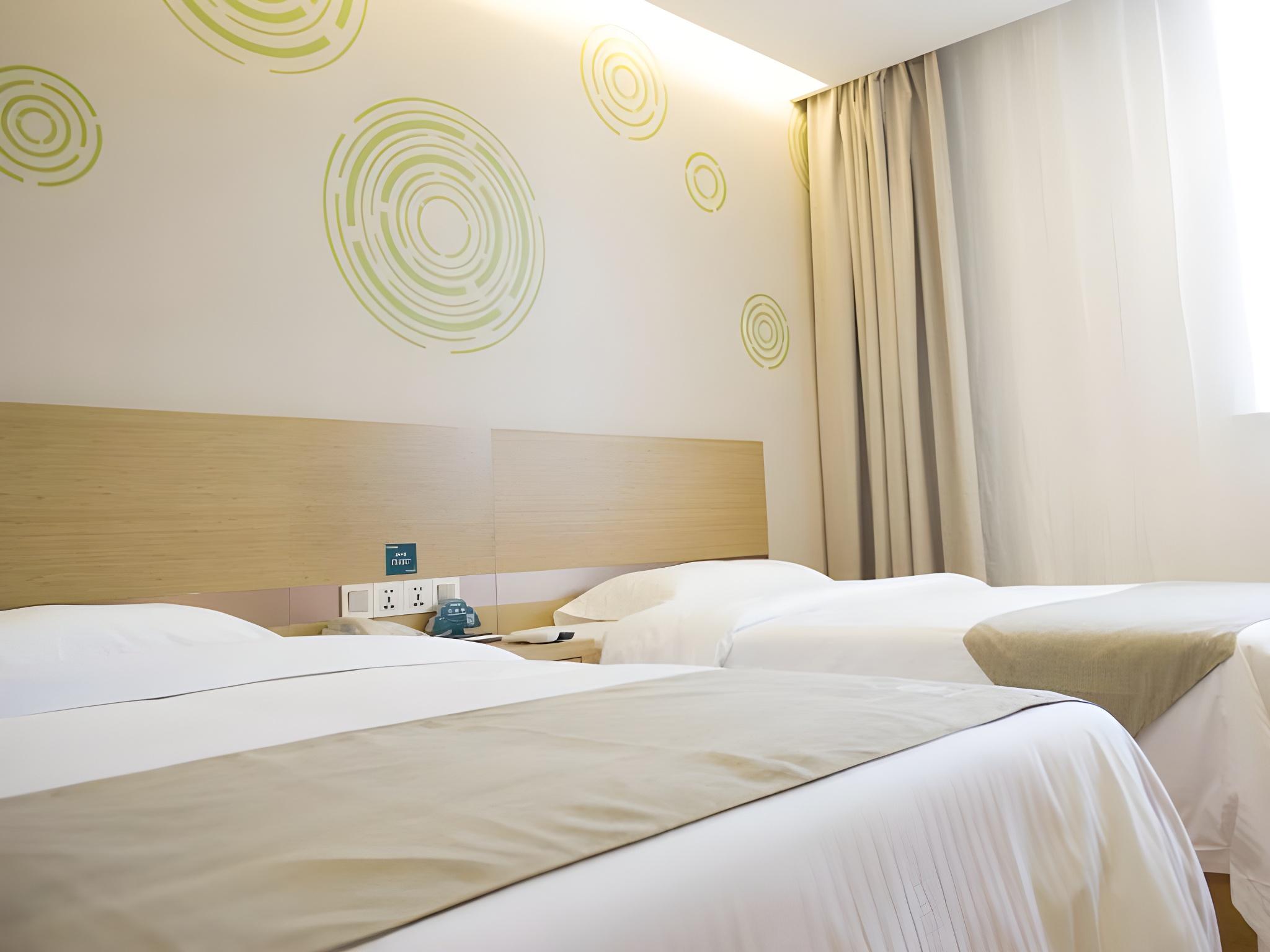 BUSINESS, TWIN BEDS