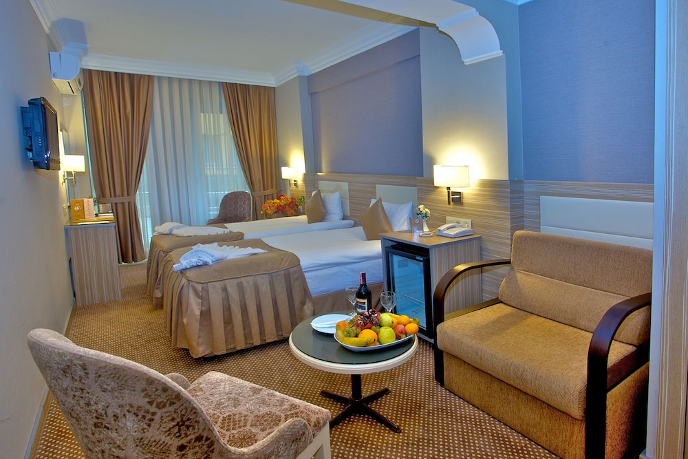 Laleli Emin Hotel 13/25