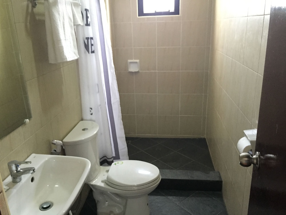 Rangya Hotel 10/66
