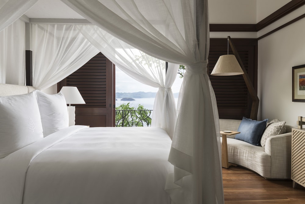 3 Bedrooms, Pacific, Residence, Suite, 2 Double Beds, 2 King Beds 3/6