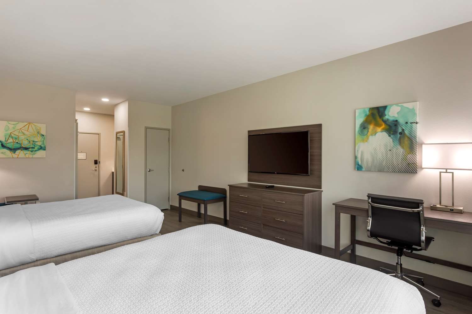Executive Residency Antioch Inn 9/43