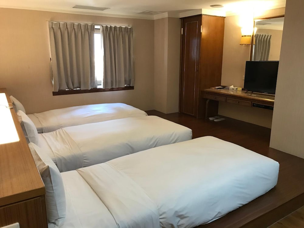 TAPENG BAY HOLIDAY HOTEL 15/52