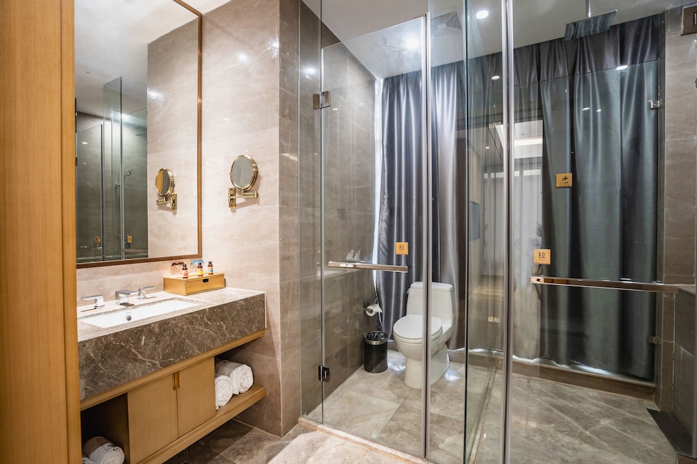 Ramada Encore by Wyndham Hangzhou Aoti 63/64