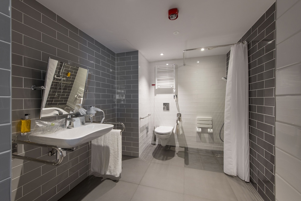 Holiday Inn Express Warsaw - Mokotow 41/56