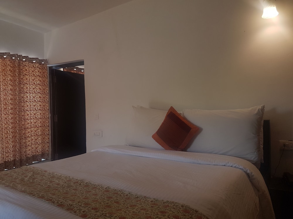 HOTEL RATAN VILLAS 10/32