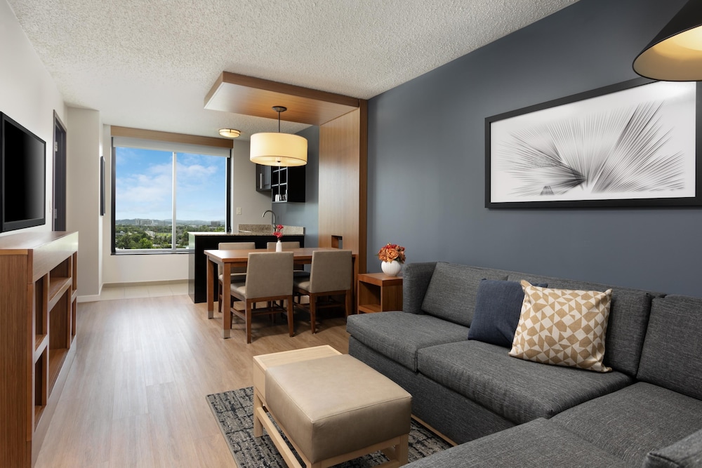 Hyatt Place Bayamon 42/65