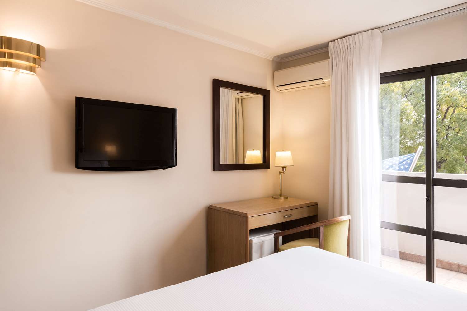 Alfa Suites 15/45