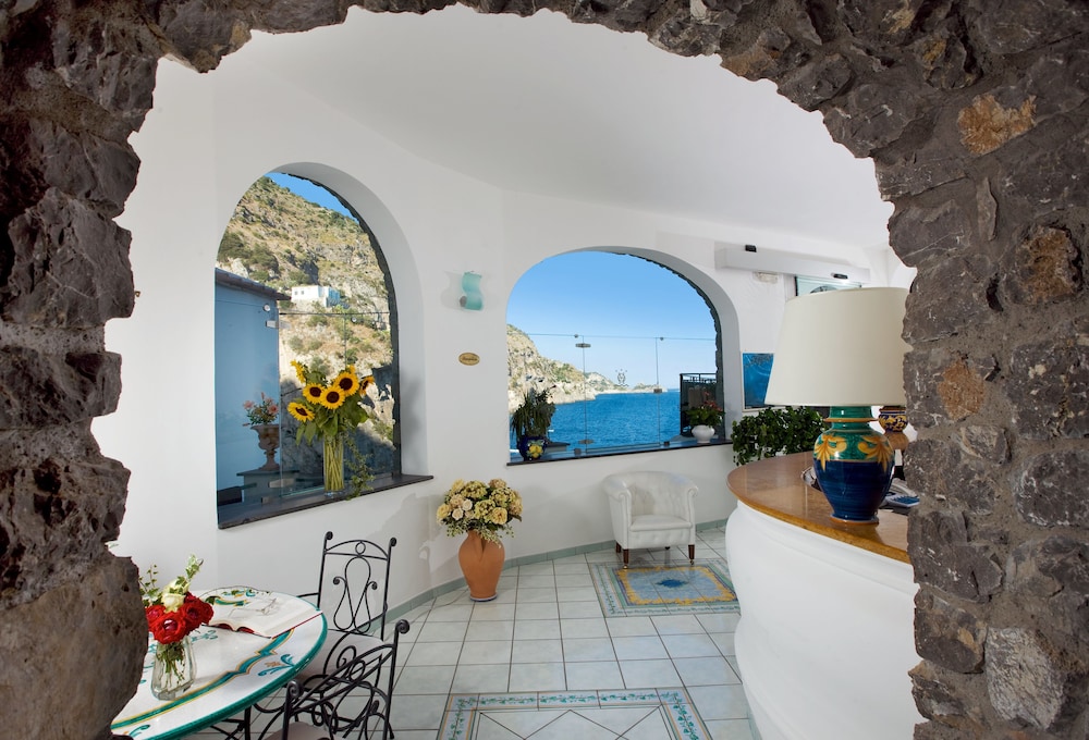 Villa Corallium 4/50