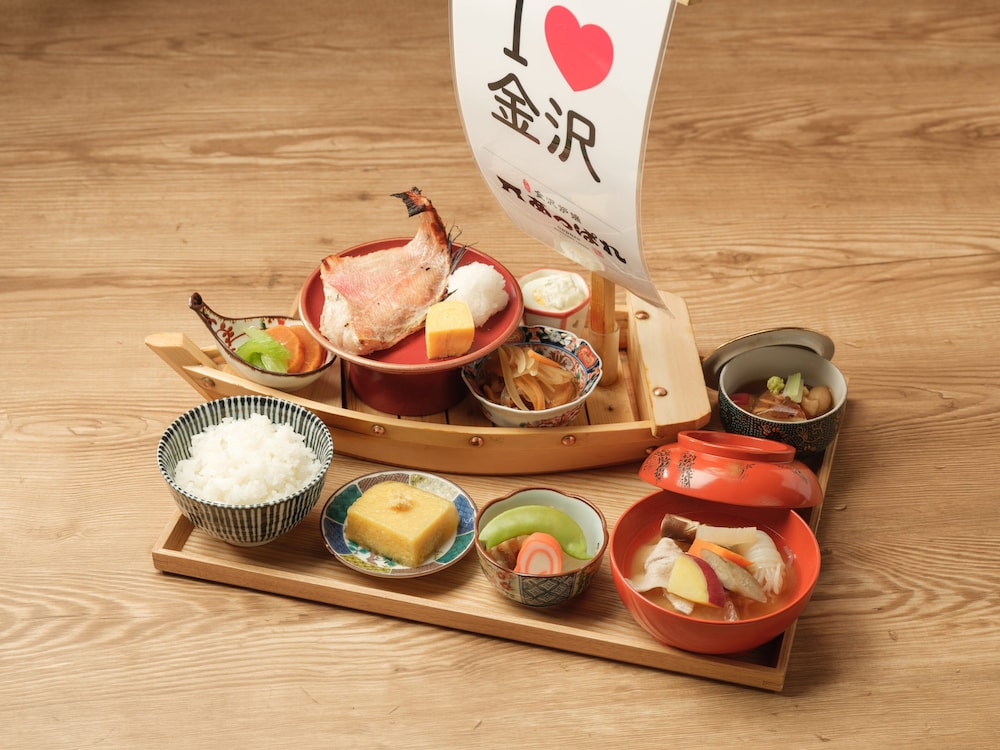 Smile Hotel Premium Kanazawa Higashiguchi Ekimae 38/47