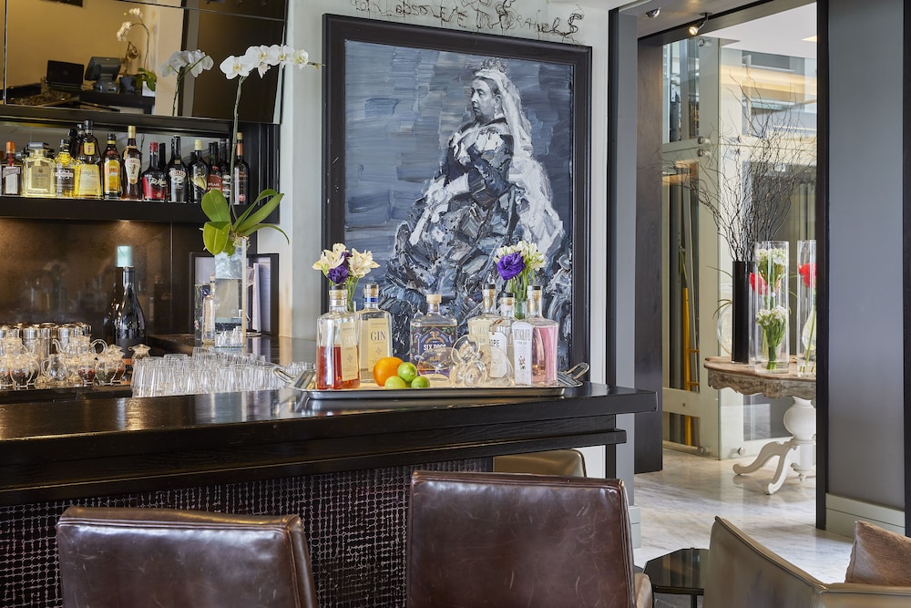 Manor House At The Queen Victoria Hotel 5/46