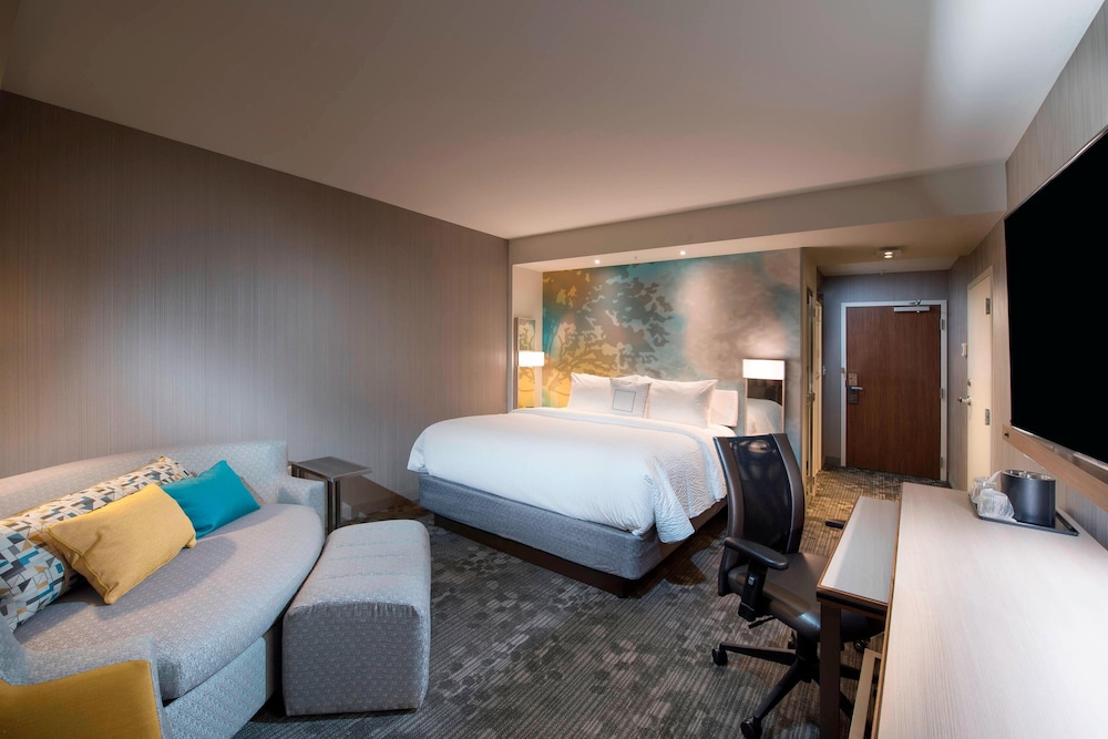 Courtyard Atlanta Alpharetta Avalon Area 15/43