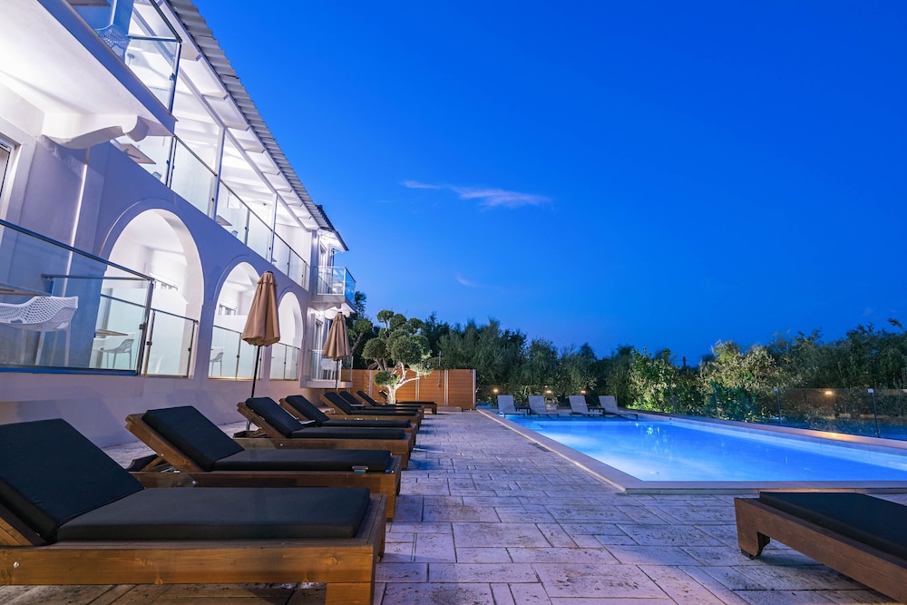 Litore Luxury Living 18/50