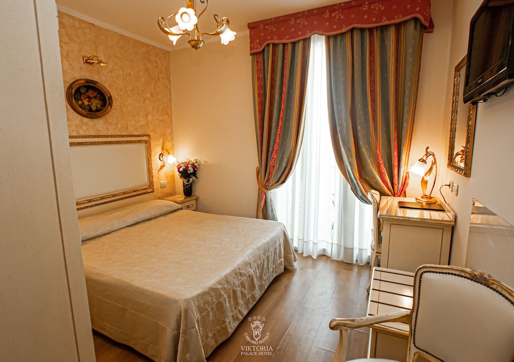 Viktoria Palace 35/76