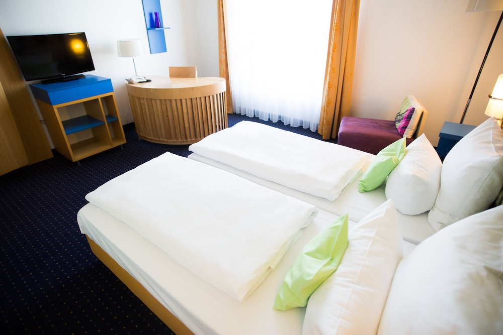 غرفة قياسية بسريرين منفصلين، ibis Styles Leipzig 3/10