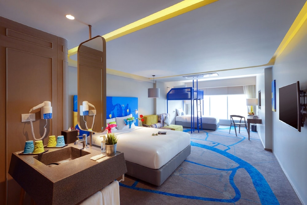 Tinidee Trendy Bangkok Khaosan 50/50