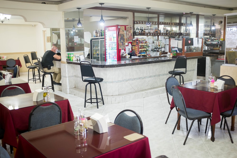 HOTEL LATINO 14/22