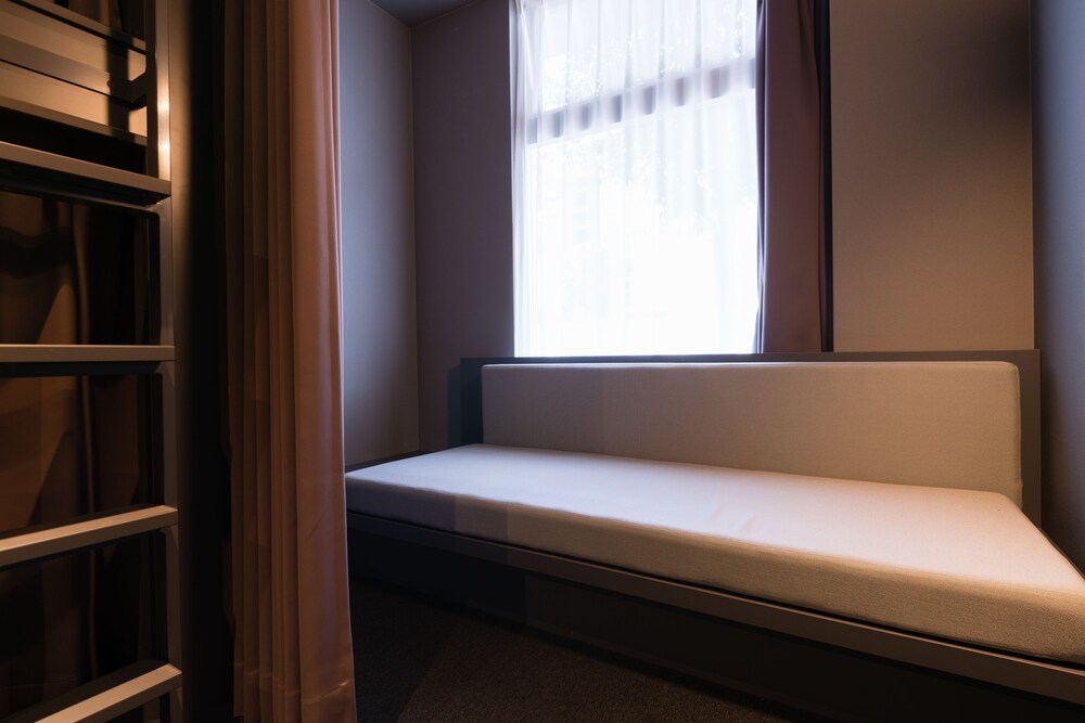 Bon Hostel 34/59