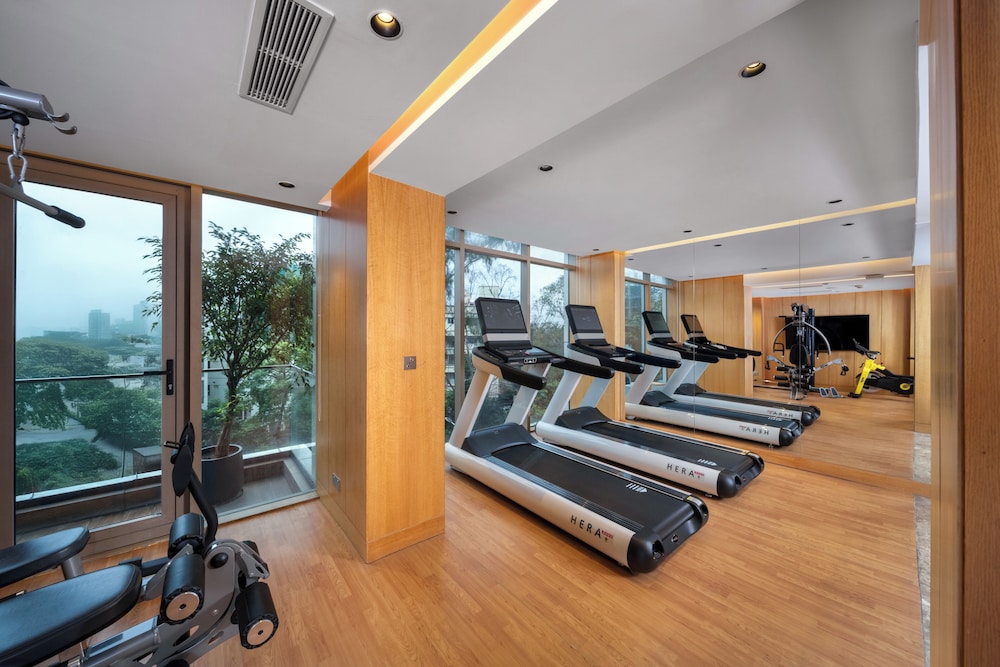 Hyatt Place Dhaka Uttara 32/48